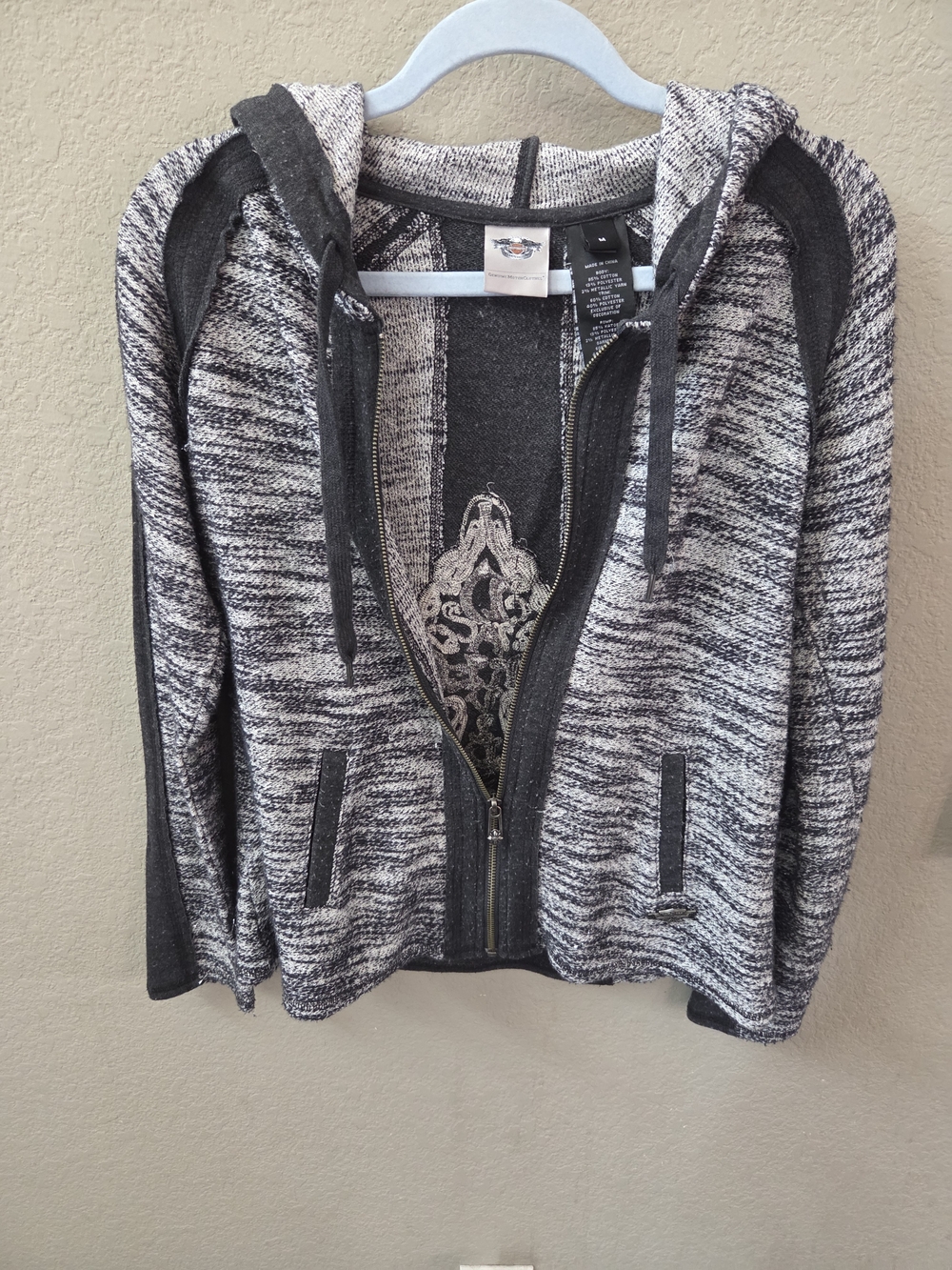 Harley-Davidson Black and Gray Hooded Knit Sweater with Embroidered Cross Patch - Picture 3 of 4